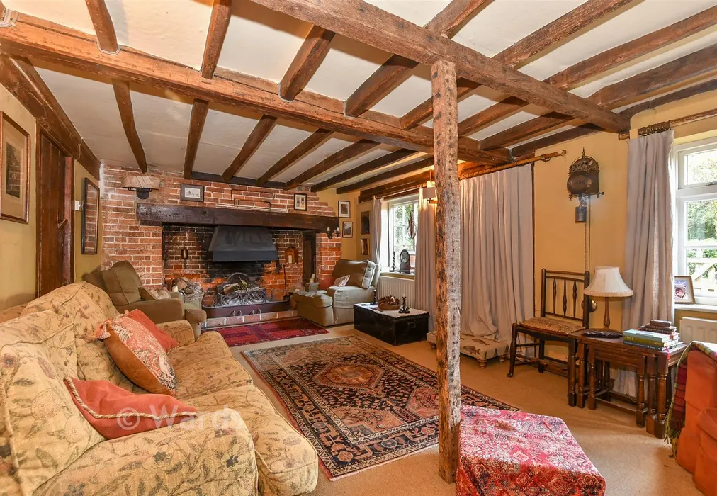 Lounge - Waterman Quarters, Headcorn, Ashford, Kent - Wards of Kent