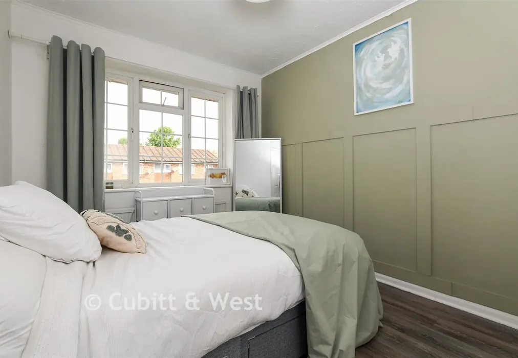 Bedroom 1 - Lindley Road, Godstone, Surrey - Wards of Kent