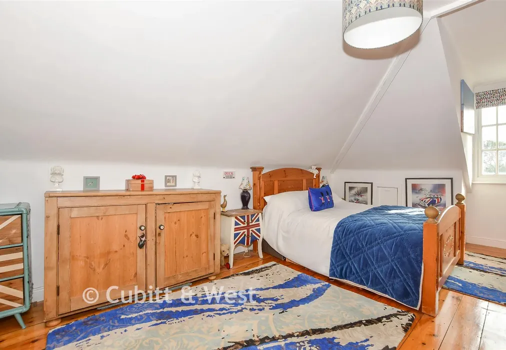 Bedroom 3 - Long Copse Lane, Emsworth, Hampshire - Wards of Kent
