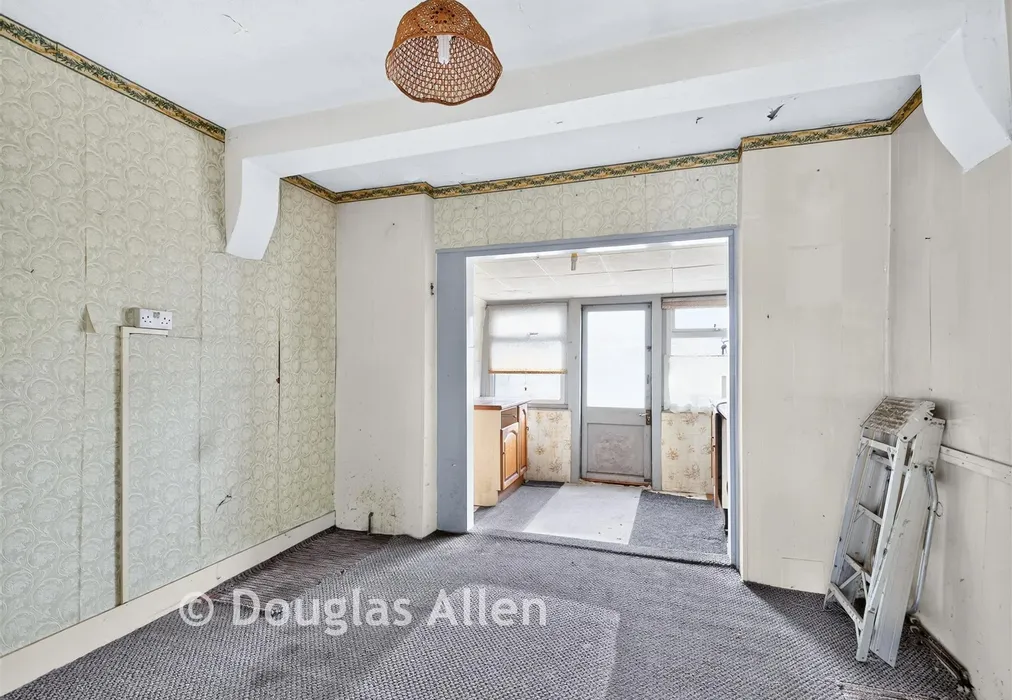 Dining Area - James Avenue, Dagenham, Essex - Wards of Kent