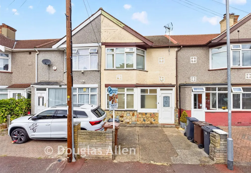 Front Elevation - James Avenue, Dagenham, Essex - Wards of Kent