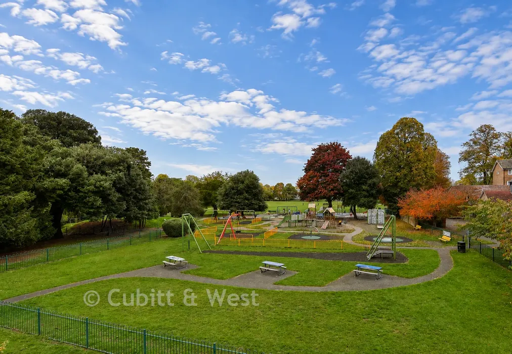 Surrounding Area - Grove House, The Green, Carshalton, Surrey - Wards of Kent