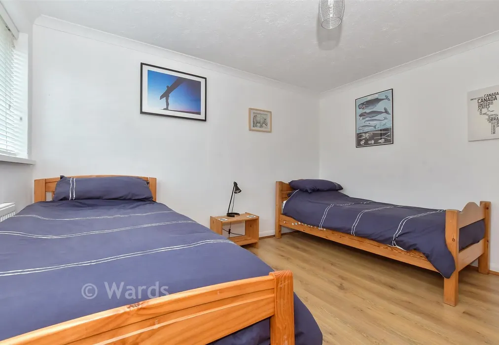 Bedroom 2 - Wings Close, Eastern Esplanade, Kent - Wards of Kent