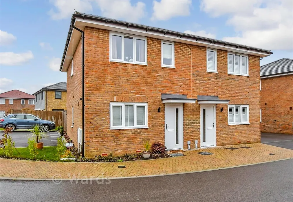 Front - Shakespeare Crescent, New Romney, Kent - Wards of Kent