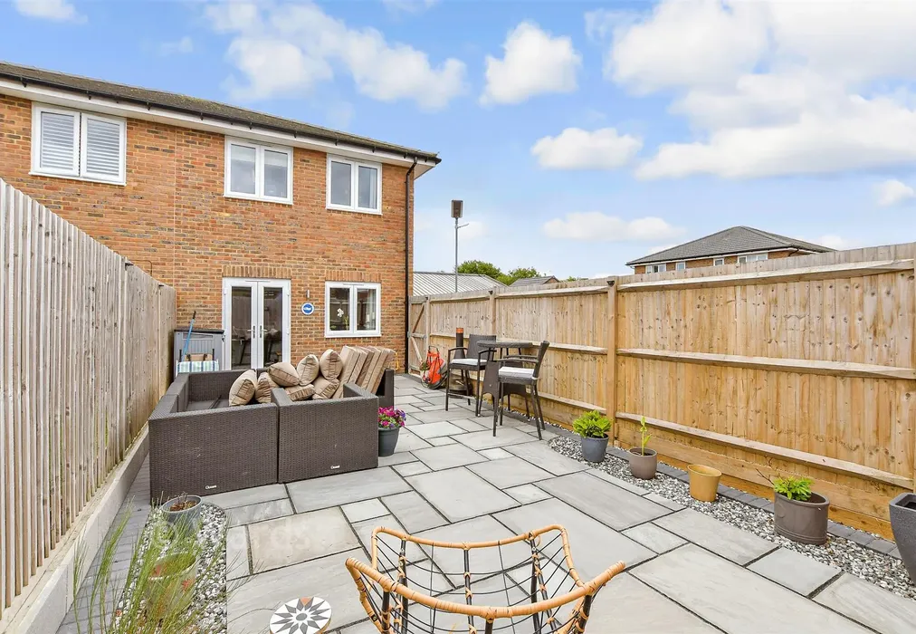 Rear Elevation - Shakespeare Crescent, New Romney, Kent - Wards of Kent