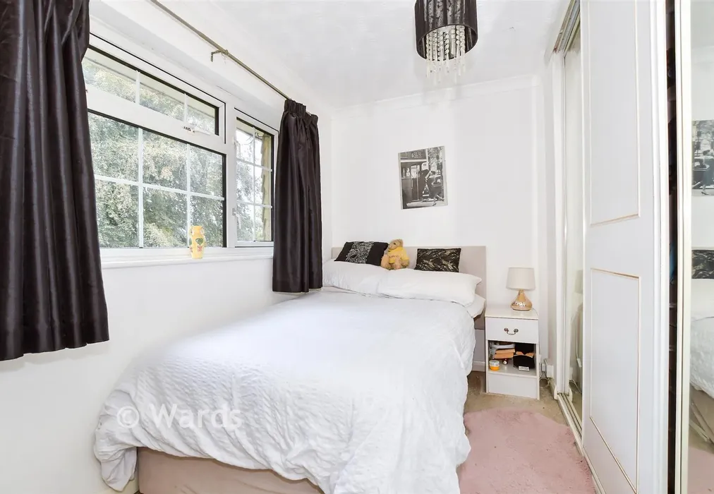 Bedroom 2 - The Coppice, Aylesford, Kent - Wards of Kent