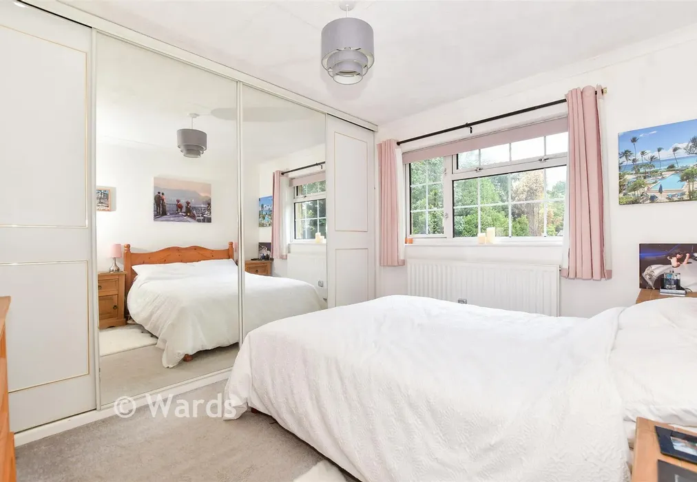 Bedroom 1 - The Coppice, Aylesford, Kent - Wards of Kent