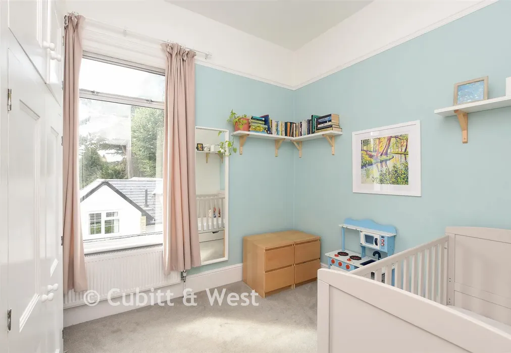 Bedroom 2 - Knoll Road, Dorking, Surrey - Wards of Kent