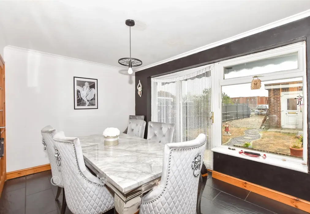 Dining Room - Greenway, Lydd, Romney Marsh, Kent - Wards of Kent