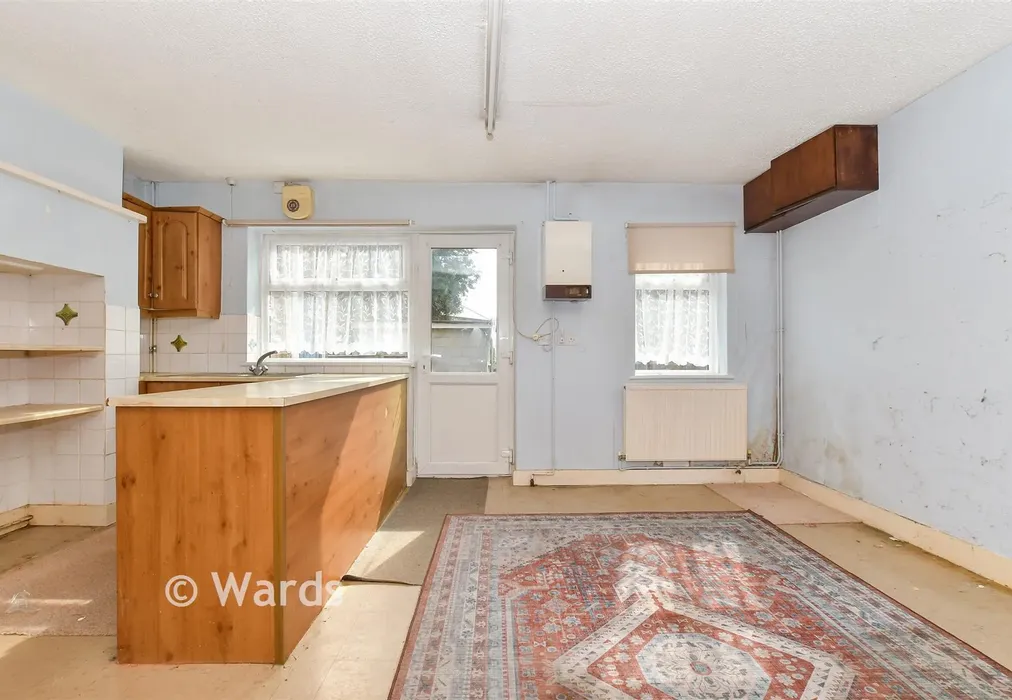 Internal Lifestyle Photograph - Mayers Road, Walmer, Kent - Wards of Kent