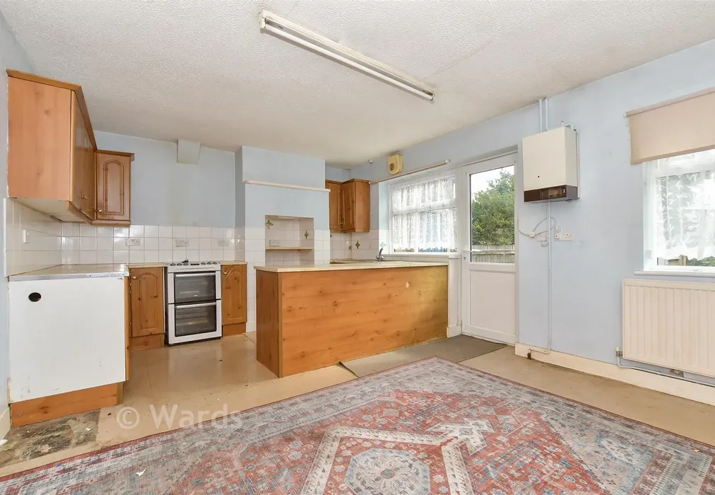 Kitchen/ Diner - Mayers Road, Walmer, Kent - Wards of Kent