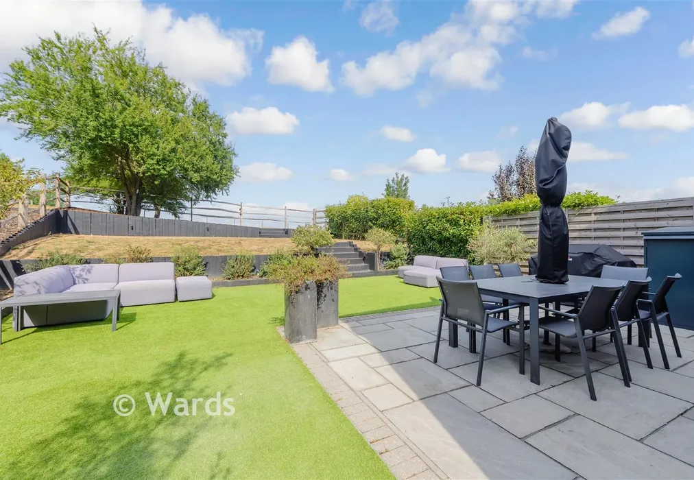 Rear Garden - Franks Lane, Horton Kirby, Dartford, Kent - Wards of Kent