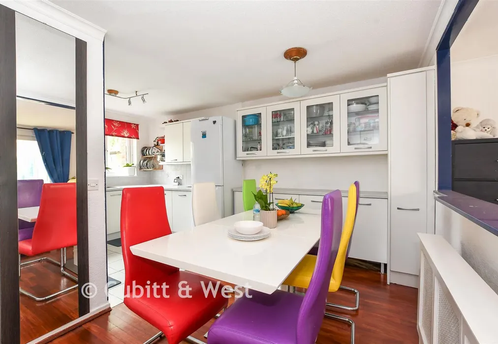 Dining Area - Foxley Close, Redhill, Surrey - Wards of Kent
