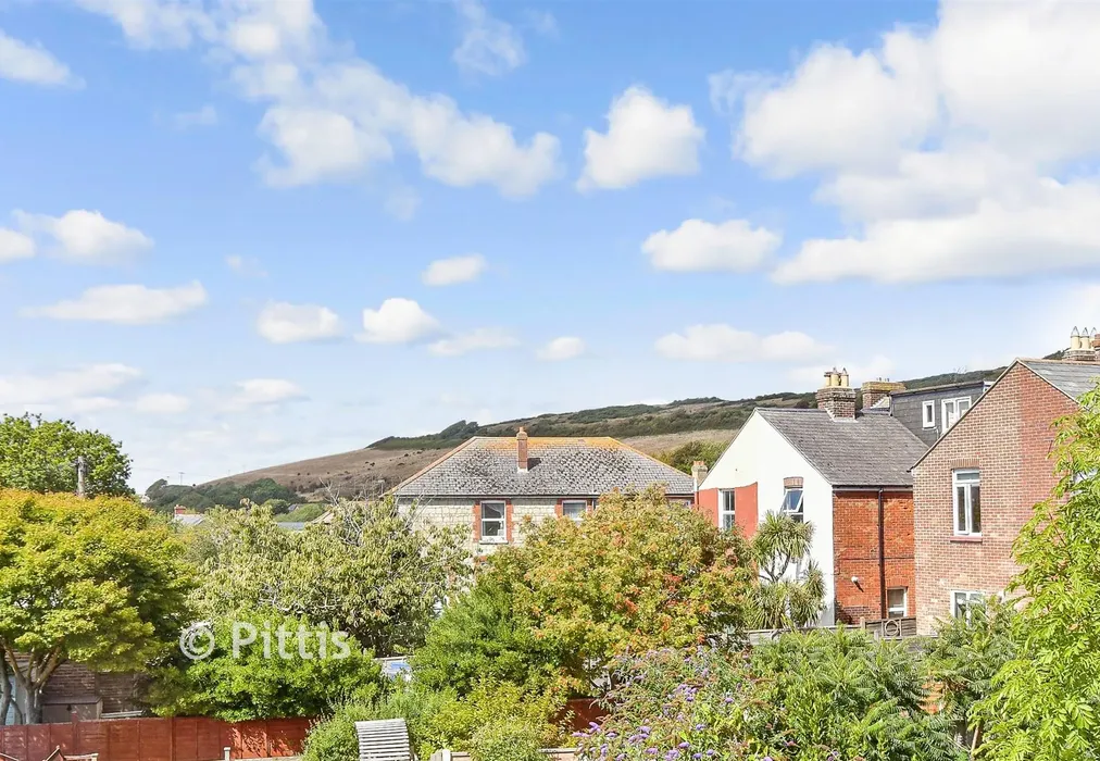 Views To Rear - Cornwall Road, Ventnor, Isle of Wight - Wards of Kent