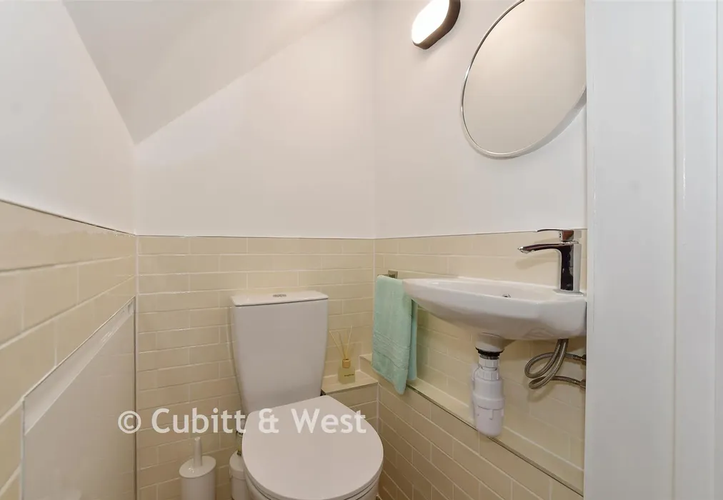 WC - Barrington Road, Crawley, West Sussex - Wards of Kent