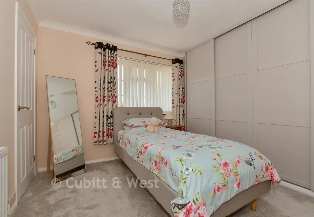 Bedroom 1 - Barrington Road, Crawley, West Sussex - Wards of Kent