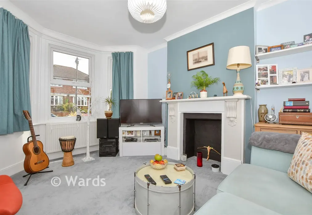 Lounge - Holmewood Road, Tunbridge Wells, Kent - Wards of Kent