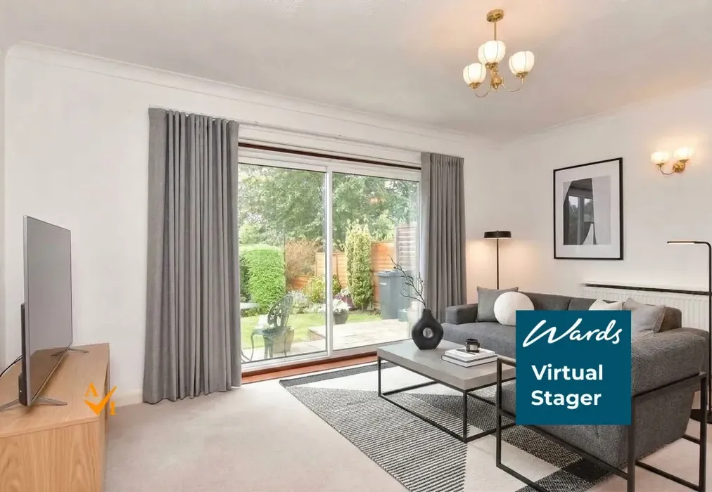 Lounge (Modern style) - Elmfield Close, Gravesend, Kent - Wards of Kent
