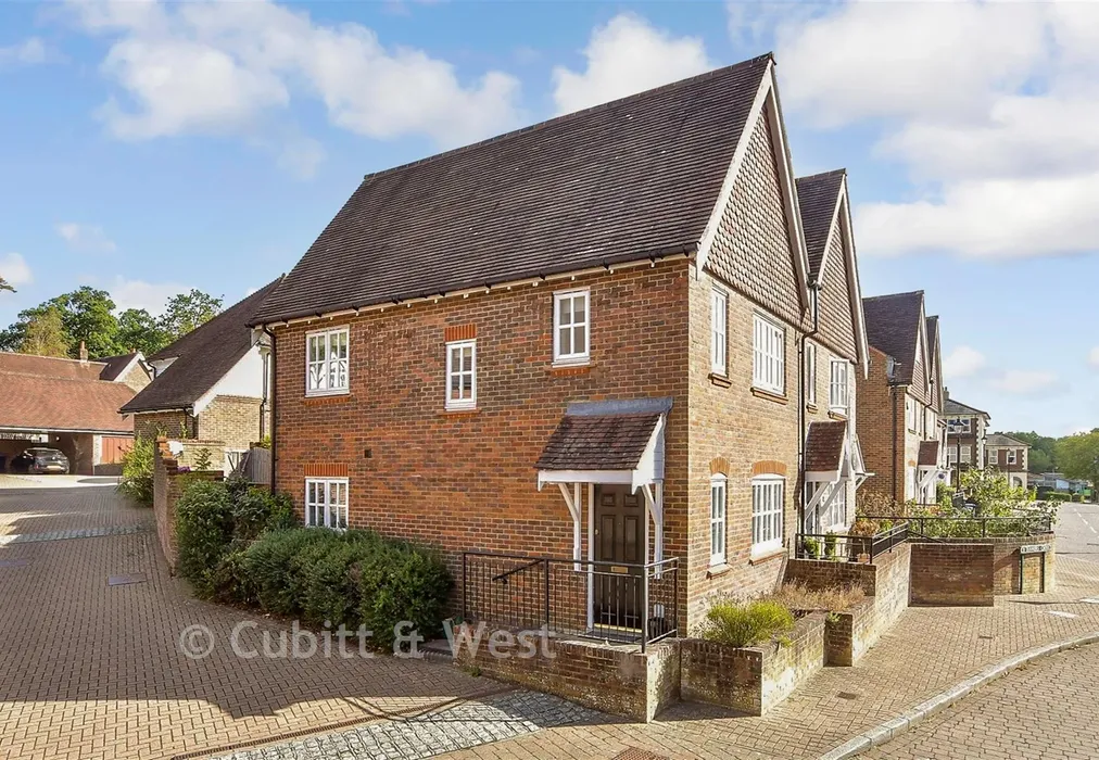 External (Web). - Tanners Cross, Haywards Heath, West Sussex - Wards of Kent