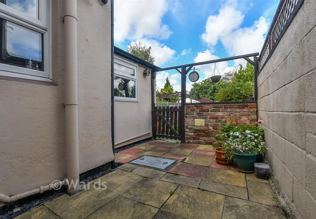 Patio / Decking - Romney Road, Willesborough, Ashford, Kent - Wards of Kent