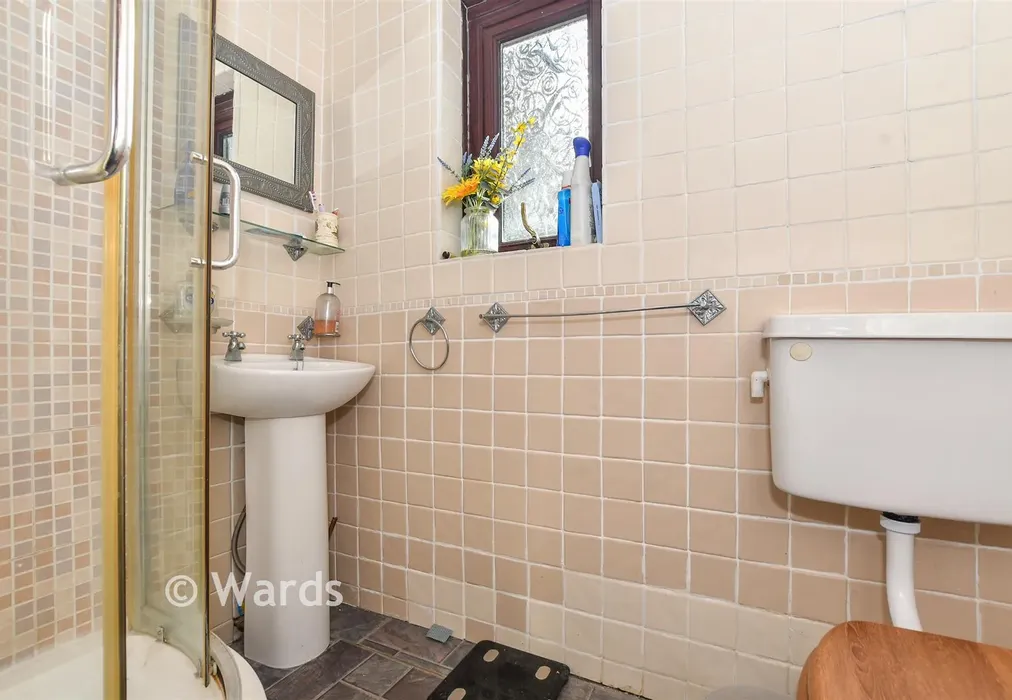 Shower Room - Godinton Road, Ashford, Kent - Wards of Kent