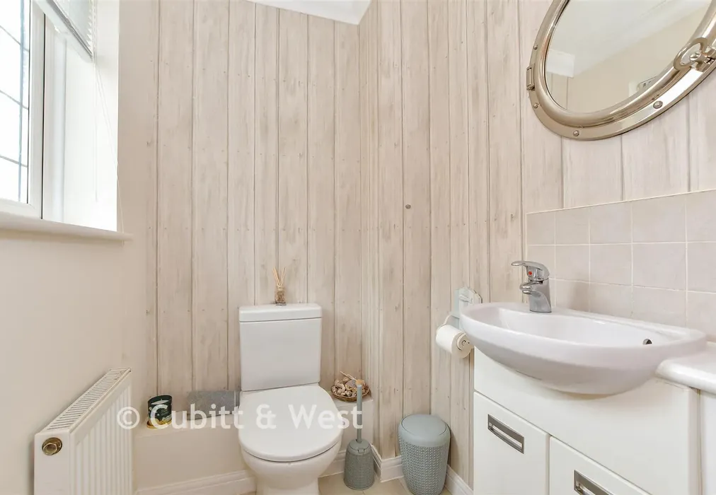 Internal Lifestyle Photograph - Watersmead Drive, Littlehampton, West Sussex - Wards of Kent