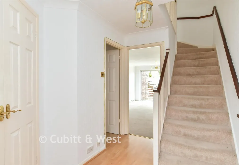 Entrance Hall - St. Aubyn's Mead, Rottingdean, East Sussex - Wards of Kent