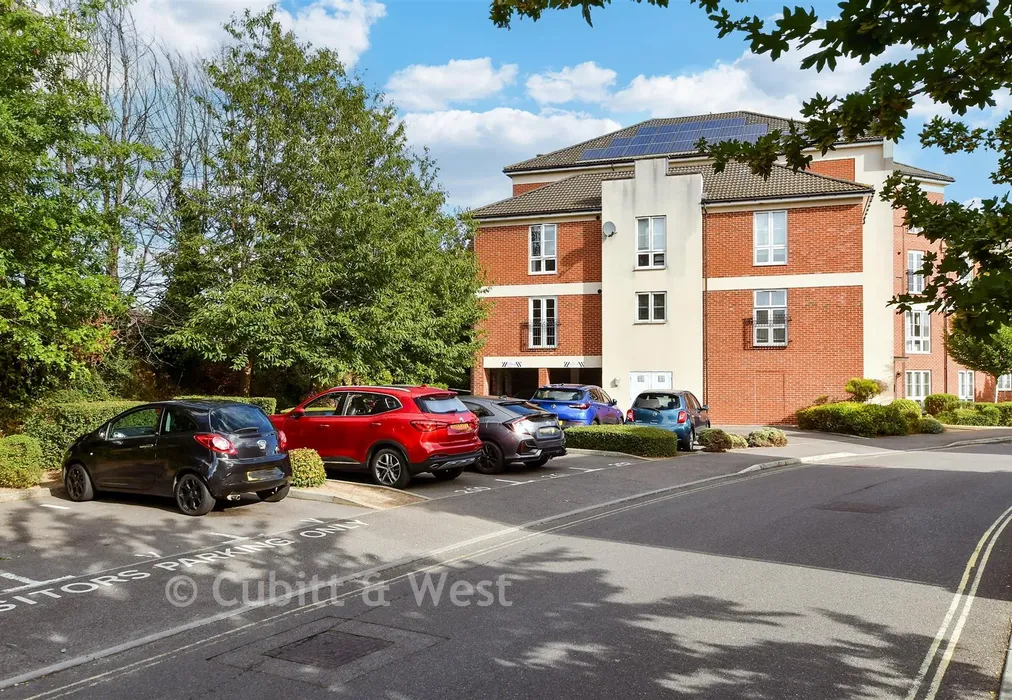 Driveway/Parking - Cambrian Way, Tarring, West Sussex - Wards of Kent
