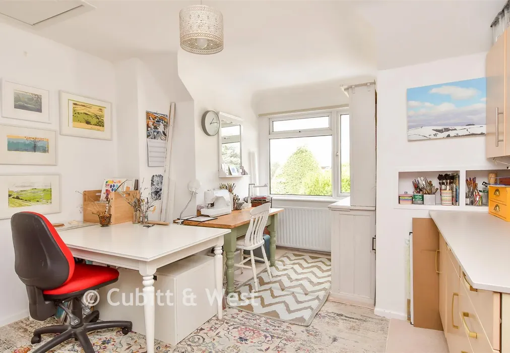 Bedroom 1 - Larkfield Way, Brighton, East Sussex - Wards of Kent