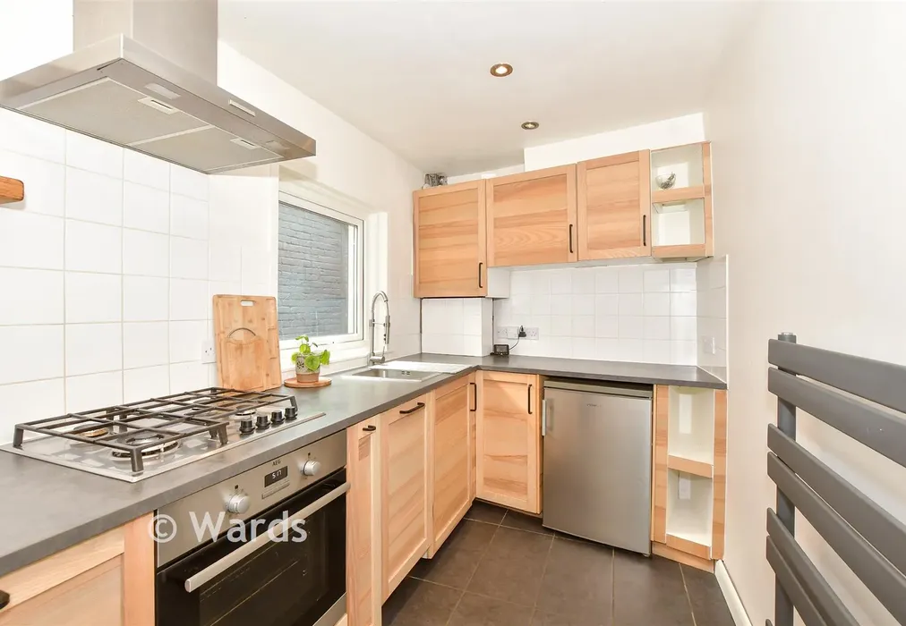 Kitchen - Elizabeth Road, Ramsgate, Kent - Wards of Kent