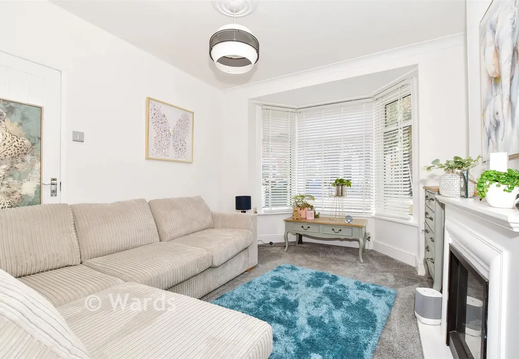 Lounge - Holland Road, Maidstone, Kent - Wards of Kent