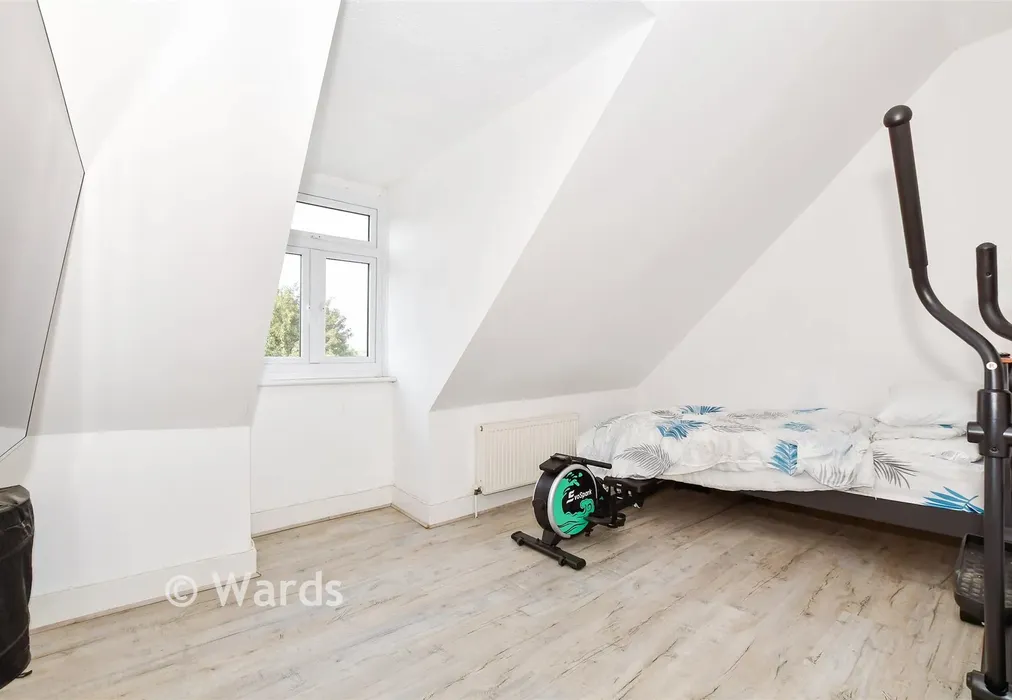 Bedroom 2 - Holland Road, Maidstone, Kent - Wards of Kent