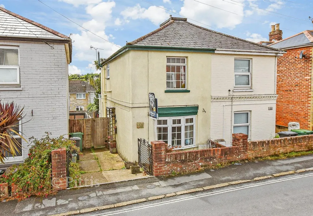 External (Web)* - Bettesworth Road, Haylands, Ryde, Isle of Wight - Wards of Kent