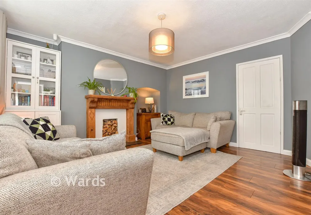 Lounge - St. Martin's Road, Deal, Kent - Wards of Kent