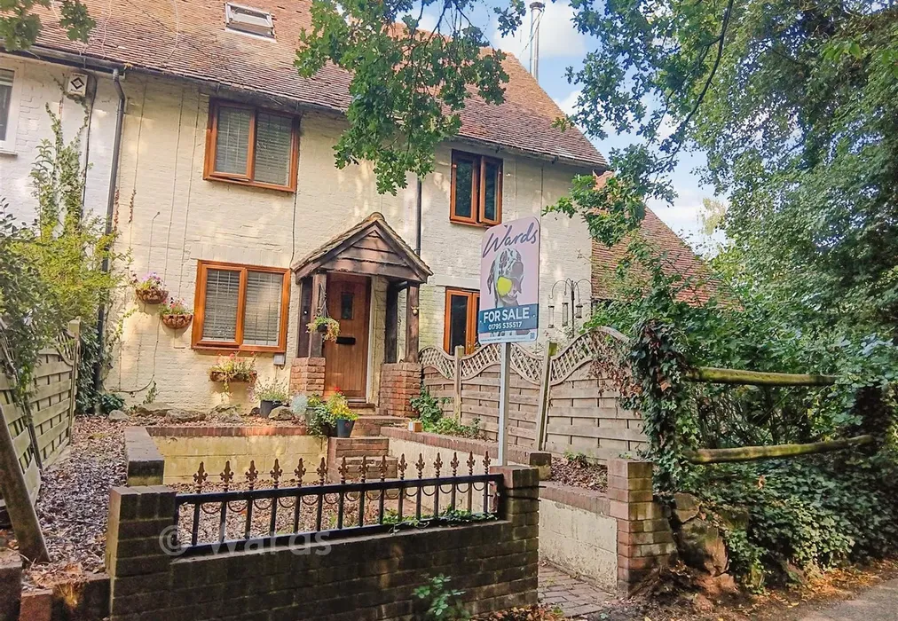 Front Elevation - Bysing Wood Road, Faversham, Kent - Wards of Kent