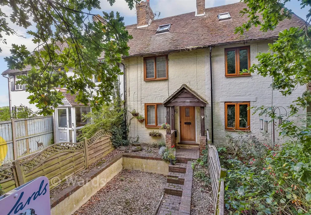 External (Web) - Bysing Wood Road, Faversham, Kent - Wards of Kent