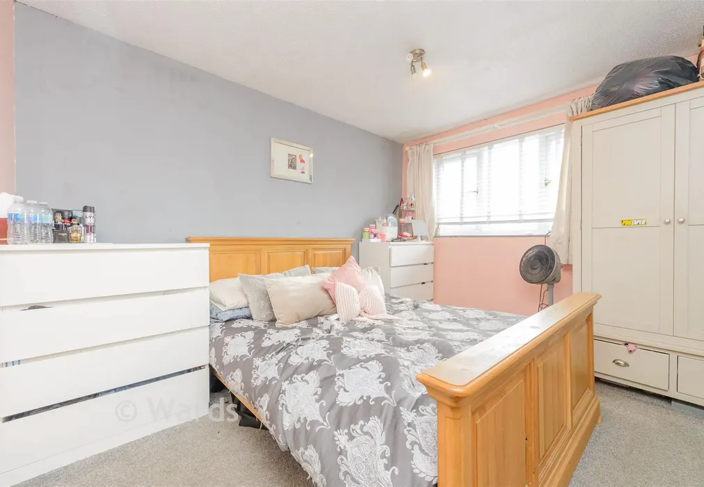 Bedroom 1 - Conifer Drive, Lords Wood, Chatham, Kent - Wards of Kent