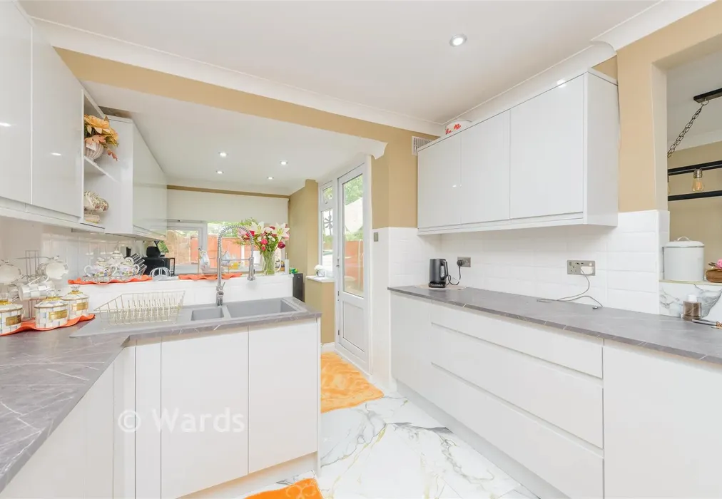 Kitchen - Conifer Drive, Lords Wood, Chatham, Kent - Wards of Kent