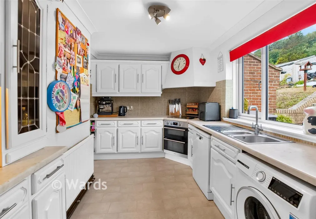 Kitchen - Chaucer Crescent, Dover, Kent - Wards of Kent