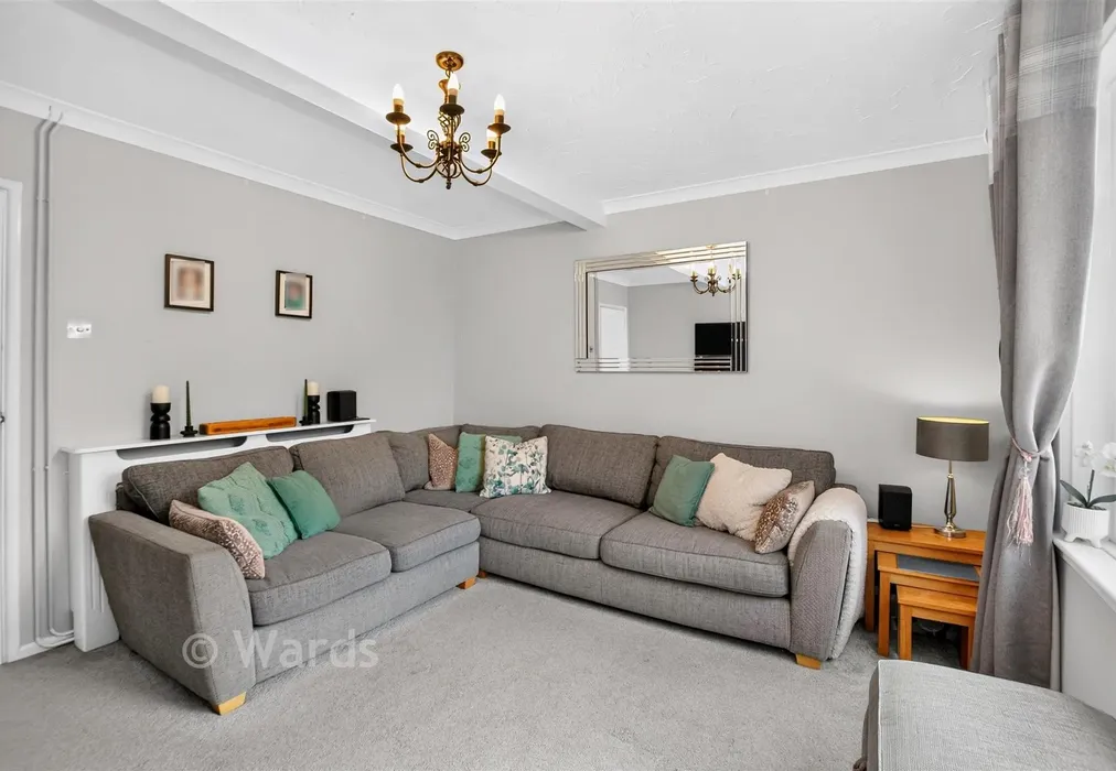 Lounge - Chaucer Crescent, Dover, Kent - Wards of Kent
