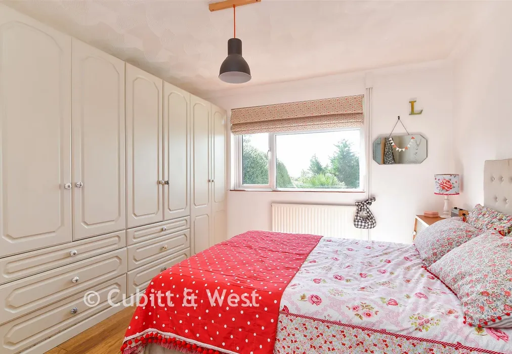 Bedroom 3 - Brownleaf Road, Woodingdean, Brighton, East Sussex - Wards of Kent