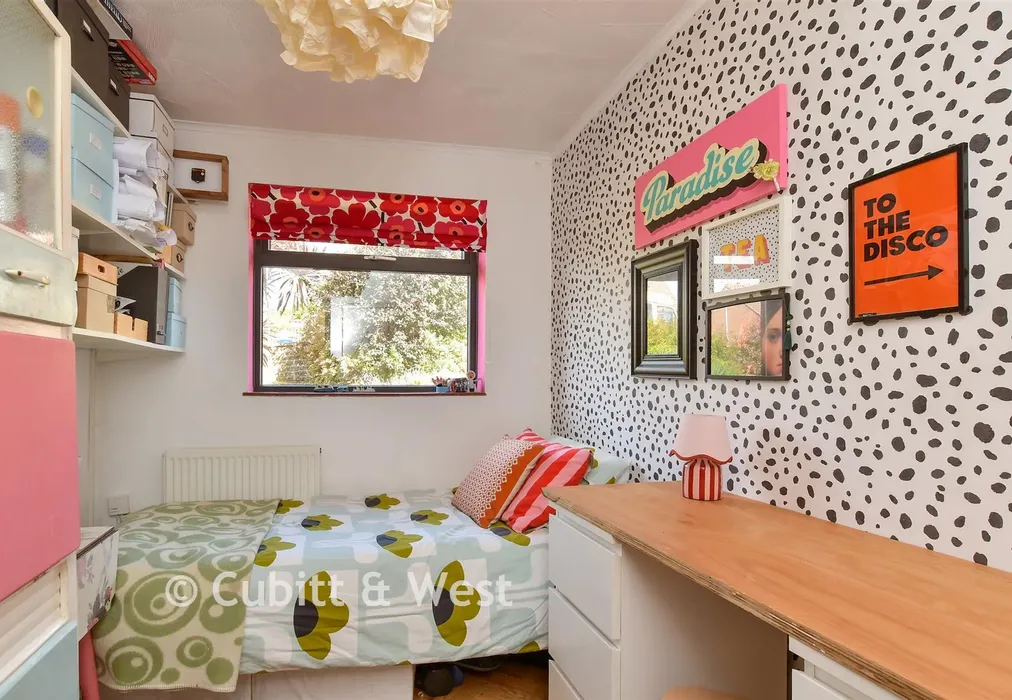 Bedroom 4 - Brownleaf Road, Woodingdean, Brighton, East Sussex - Wards of Kent