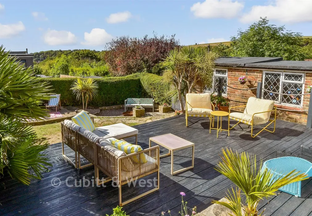 Rear Garden - Brownleaf Road, Woodingdean, Brighton, East Sussex - Wards of Kent