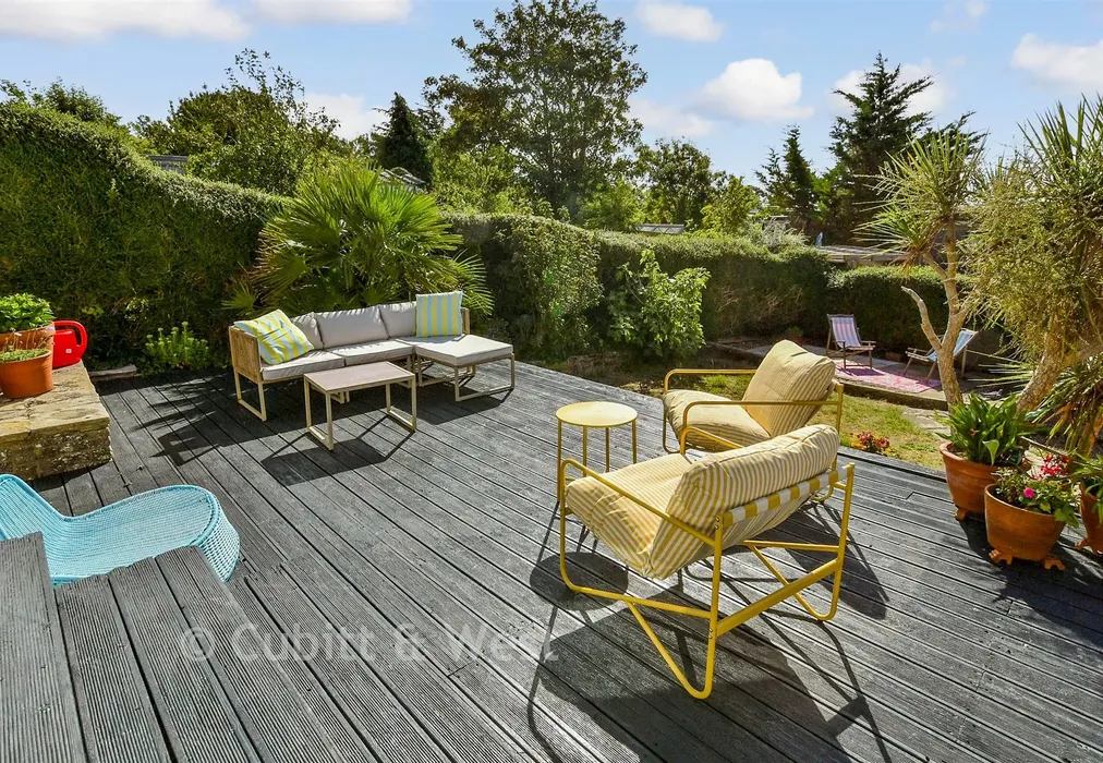 Rear Garden - Brownleaf Road, Woodingdean, Brighton, East Sussex - Wards of Kent