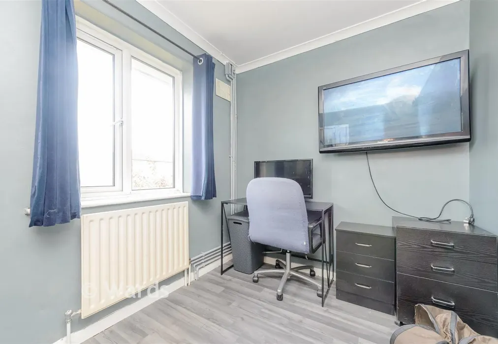 Bedroom 2 - Brabourne Avenue, Twydall, Gillingham, Kent - Wards of Kent