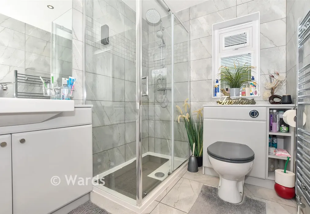 Shower Room - The Broadway, Minster On Sea, Sheerness, Kent - Wards of Kent