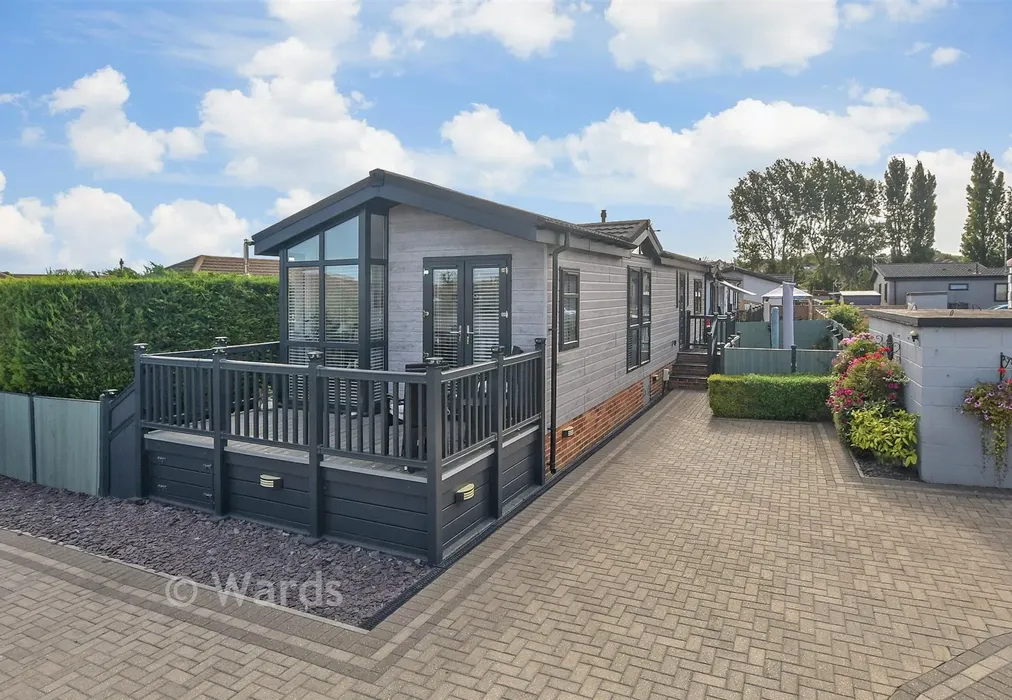 External (Web) - The Broadway, Minster On Sea, Sheerness, Kent - Wards of Kent