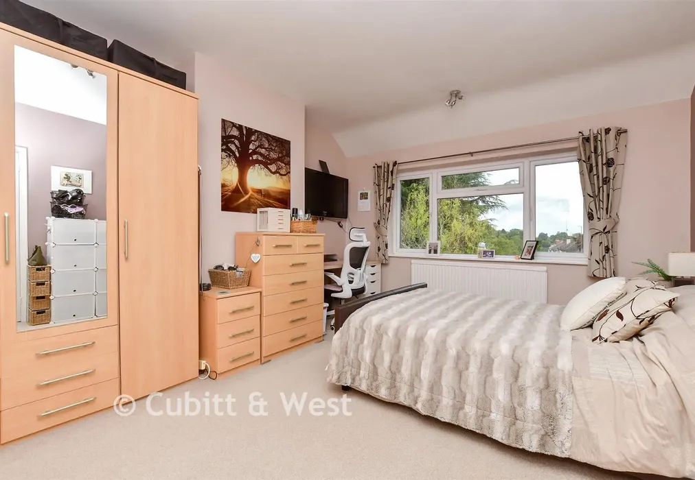 Bedroom 2 - Crest Road, South Croydon, Surrey - Wards of Kent