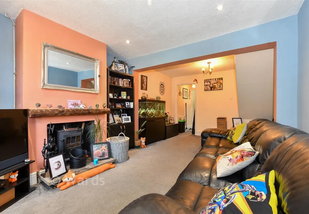 Lounge - Iwade Road, Newington, Sittingbourne, Kent - Wards of Kent