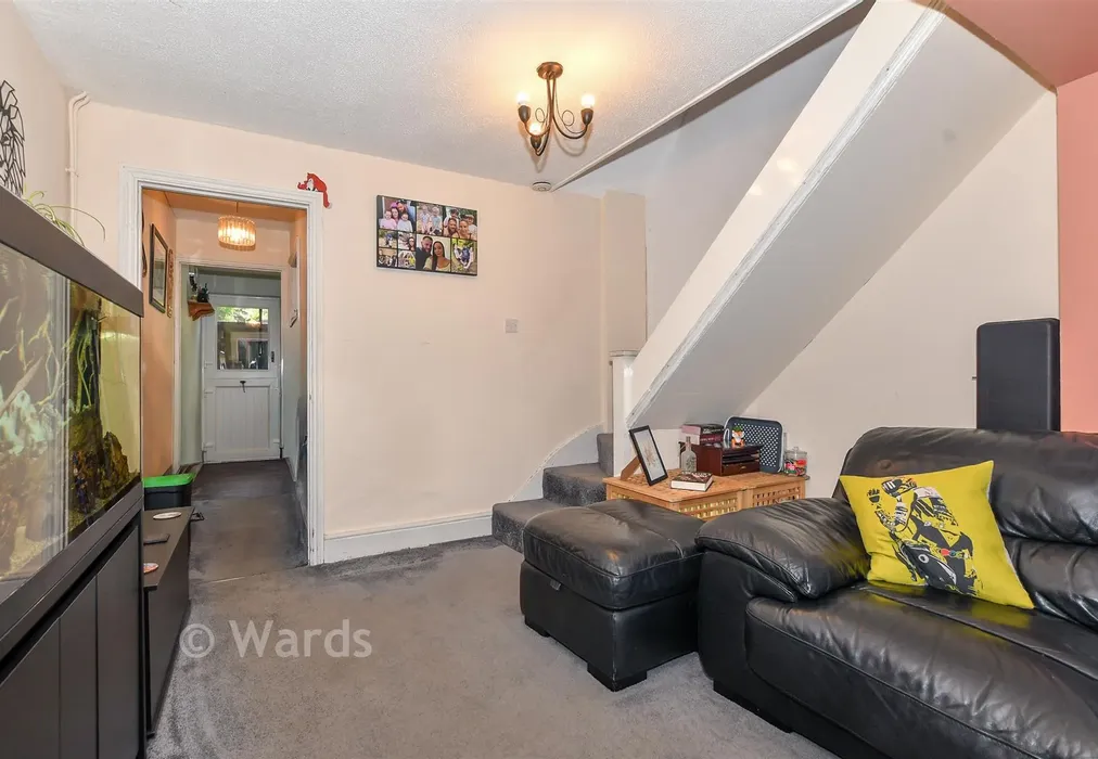 Lounge - Iwade Road, Newington, Sittingbourne, Kent - Wards of Kent